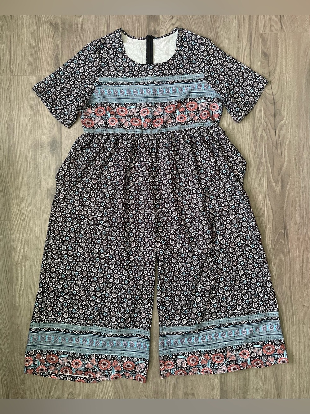 Floral Women Jumpsuit XL Blue Pink Cropped Wide Leg Short Sleeves Cottagecore